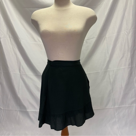Sunday Best By Aritzia Women’s XS Emerald Green Ruffle Wrap Skirt Flattering All - Picture 2 of 10